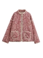 Détail d'une veste matelassée fleurie rouge avec grandes poches et col montant - XS / Fleuri Rouge Foncé