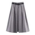 Elegante grijze midi-rok met visgraatmotief, plooien en een zwarte leren riem - XS / Grijze Rok