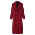 Elegante cappotto lungo in lana rosso scuro con colletto a rever e bottoni monopetto in H - S / Rosso