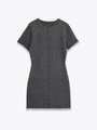 Detalle del vestido mini de punto gris oscuro con costura vertical y aplicación metálica - S / Gris