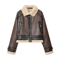 Kurze braune Fliegerjacke aus Wildlederimitat mit weißem Lammfellfutter und Gürtel - XS / Dunkelbraun