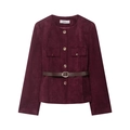 Chaqueta de ante sintético morado con botones dorados y cinturón marrón sobre blanco - XS / Burdeos