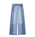 Detail von kontrastierenden High-Waist-Jeans mit weitem Bein und ausgefranstem Saum - XS / Blaues Patchwork