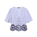 Damen Baumwollbluse gestreift mit Puffärmeln und floraler Spitzenstickerei am Saum - XS / Tops