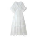 Vestido largo blanco con cuello en V, mangas con volantes y diseño elegante de capas de talle alto - S / Blanco