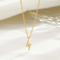 Collier éclair minimaliste en argent S925 avec placage or et incrustation de zircon - Argent 925 / Doré