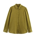 Détail de chemise en lin vert olive montrant la patte cachée et le tissu texturé naturel - S / Hauts / Vert