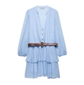 Hellblaues Chiffonkleid mit V-Ausschnitt, langen Ärmeln und braunem Kunstleder-Gürtel - S / Himmelblau
