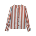 Détail de chemise à rayures rouges et bleues avec boutons et manches bouffantes - S / Rouge