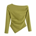 Top asimmetrico a maniche lunghe verde oliva con dettagli arricciati e spalla scoperta - S / Verde