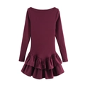 Vestido granate de manga larga con elegante cuello barco y detalle de doble volante abajo - S / Burdeos