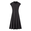 Elegante vestido negro sin mangas de cuello alto con cintura entallada y corte en A - S / Gris