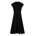 Elegante vestido negro evasé sin mangas con cuello alto chic y diseño de cintura ajustada - S / Negro
