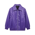 Détail de la veste en similicuir violette avec surpiqûres blanches et bords-côtes - Violet