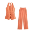 Détail du gilet dos nu orange corail avec boutons et du pantalon large à taille élastique - XS / Haut Et Bas / Orange