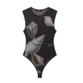 Body de malla negra para mujer con estampado de conchas y corte de pierna alto - S / Color del Patrón (Negro)