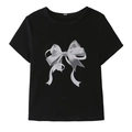 T-shirt femme noir à col rond avec un imprimé nœud argenté 3D sur fond blanc épuré - Noir Avec Nœud Gris