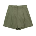 Detalle de los pantalones cortos de talle alto verde militar en lino y algodón suave - XS / Bottoms / Verde Militar