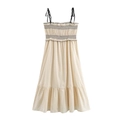 Vestido midi blanco crema con cuerpo elástico, bordado negro y bajo con volantes - S / Blanco Roto