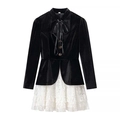 Giacca vintage in velluto nero con mini abito in pizzo bianco a strati monocromatico - S / Bianco e Nero