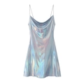 Vestido mini holográfico azul claro con tirantes de cadena y elegante cuello drapeado - Azul Fantasía