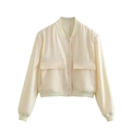 Giacca bomber bianco crema chic con ampie tasche e bottoni a pressione da donna - Taglia S / Bianco