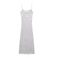 Elegantes silbernes Pailletten-Bodycon-Midikleid mit zarten Spaghettiträgern auf weißem Grund - XS / Silber
