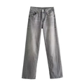 Vaqueros de mezclilla para mujer de talle alto y pierna recta en lavado gris sobre fondo blanco - XS / Gris
