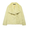 Manteau court en fausse fourrure pour femme jaune clair avec grand revers et coupe ample - XS / Jaune