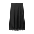 Elegante falda midi de satén negro con delicado ribete de encaje y acabado brillante - XS / Negro