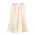 Dettaglio gonna midi in raso color crema con vita elastica e trama lucida effetto seta - XS / Bianco Sporco