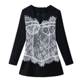 Modisches schwarzes Langarmkleid mit weißem Spitzenkorsett und Zierknöpfen in Größe XL - S / Schwarz