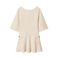 Detalle del vestido de tweed crema con botones dorados elegantes y dobladillo plisado - XS / Blanco Roto