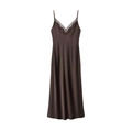 Abito sottoveste in raso marrone scuro con scollo a V e bordo in pizzo raffinato - XS / caffè