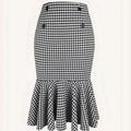 Elegante gonna midi a sirena pied-de-poule bianca e nera con bottoni neri decorativi - M / Quadri Neri e Bianchi