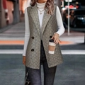 Damen-Weste mit Fischgrätenmuster in Braungrau, ärmelloser Blazer mit Doppelreiher-Knöpfen - S / Oberteile / Khaki