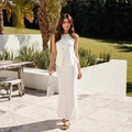 Elegante witte tweedelige resortset met mouwloze top en lange maxi-rok voor dames - S / Boven- En Onderstuk / Melkwit