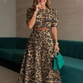 Conjunto de dos piezas para mujer con top corto de leopardo y pantalón de talle alto - S / Leopardo Amarillo
