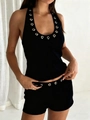 Schlankes schwarzes Halter-Top und Shorts-Set mit silbernen Metallösen-Details - S / Schwarz