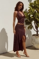 Detailansicht von Neckholder-Top mit Polka-Dots und passendem Wickelrock in Schokoladenbraun - S / Braun