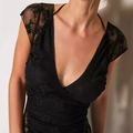 Slim fit black lace cropped top with deep V-neck and floral pattern for aesthetic streetwear - S / Black