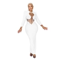 Détail de la taille corset en résille et découpe sur la robe longue blanche à manches - XL / Blanc