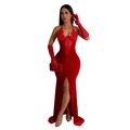 Dettaglio della gonna in velluto rosso con corsetto in pizzo e strass scintillanti - S / Rosso