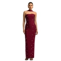 Dettaglio dell'abito aderente bordeaux senza maniche con eleganti perle e strass lucidi - S / Borgogna