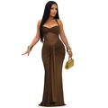 Dunkelbraunes Neckholder-Maxikleid mit Twist-Detail und geraffter Meerjungfrau-Silhouette - S / Braun