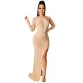 Dettaglio dell'abito da sera nude con strass brillanti e design asimmetrico monospalla unico - S / Dresses / Albicocca