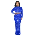 Detail des königsblauen Netz-Kleid-Sets mit aufwendigen silbernen Strassmustern - Blau