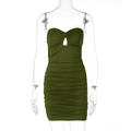 Dunkelgrünes gerafftes Bodycon-Minikleid mit Cut-out vorne und rückenfreiem Design - Dunkelgrün