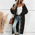 Lange schwarze Strickjacke für Damen mit Zopfmuster und edlen goldenen Knöpfen - S / Schwarz