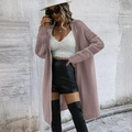 Dettaglio della maglia spessa e dei polsini a coste su questo cardigan malva - S / Rosa